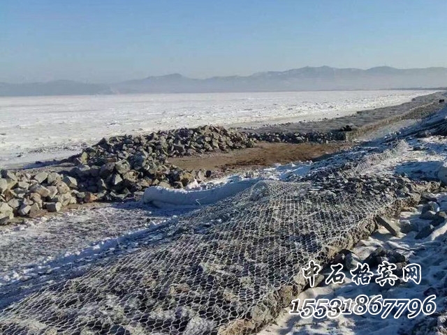 鍍高爾凡雷諾護(hù)墊護(hù)坡.jpg 鍍高爾凡雷諾護(hù)墊護(hù)坡.jpg